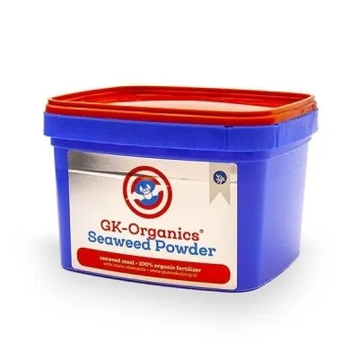 Seaweed powder - dry organic fertilizer for growth and flowering