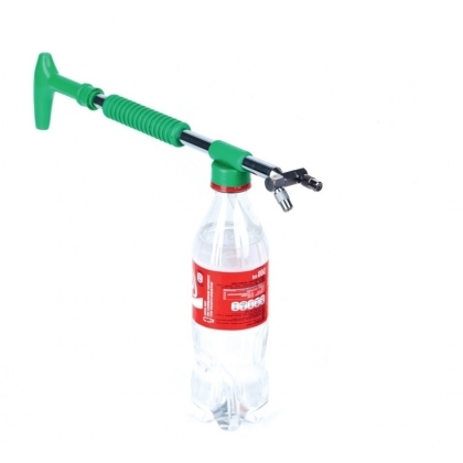 One spray spraying device