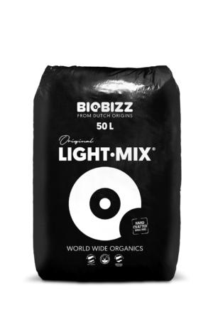 BioBizz Light Mix 50L - слабо-обогатена почва