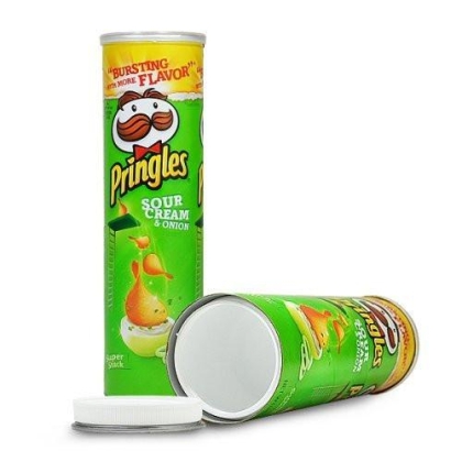 'Pringles' stash box