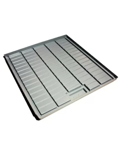 Danish tray 120x120 